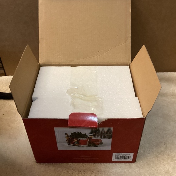 St. Nicholas Square Christmas Traditon - Picture 10 of 10